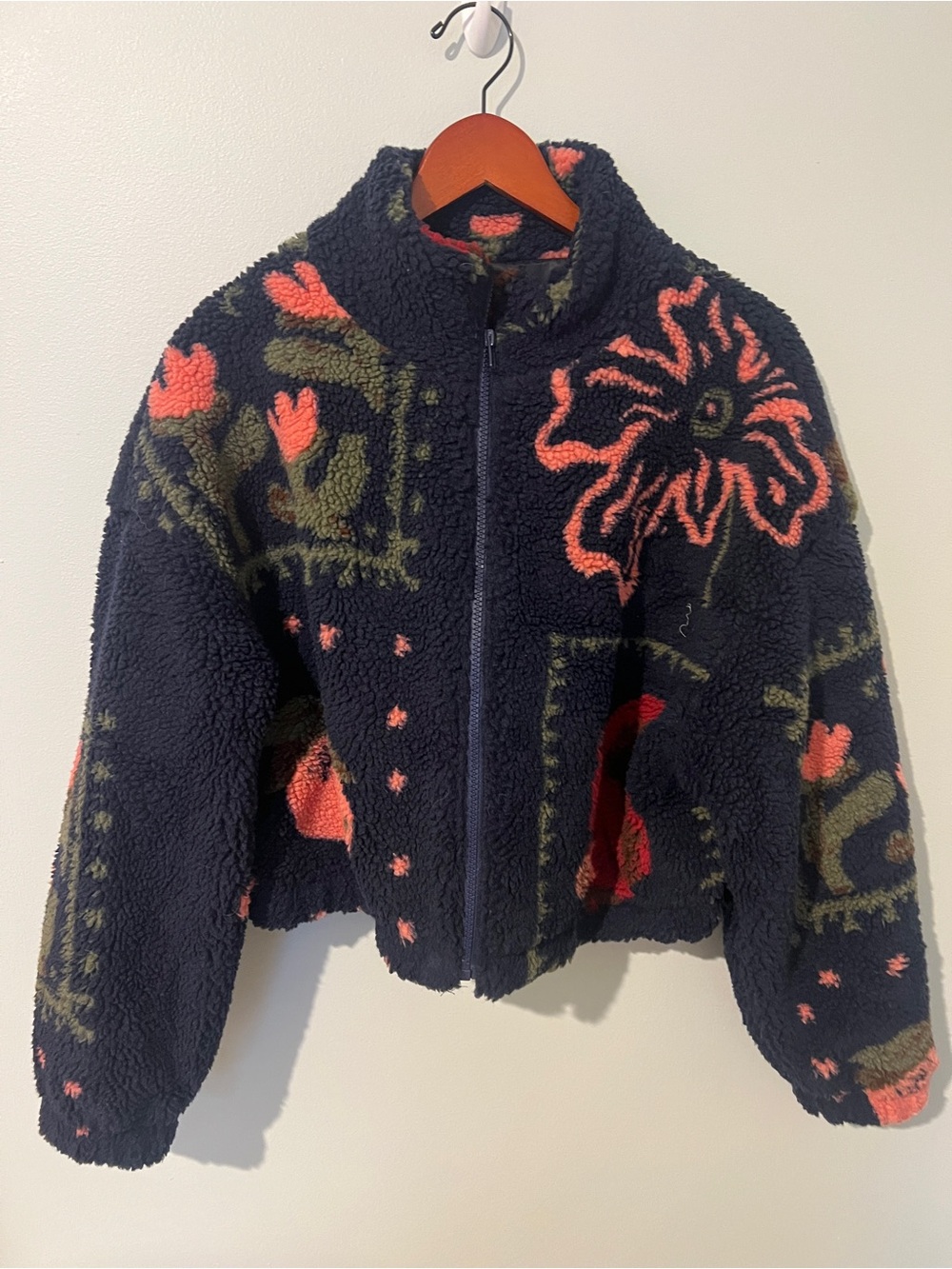 Cider cropped fleece floral cherry graphic funnel Sherpa Zip Jacket - size small